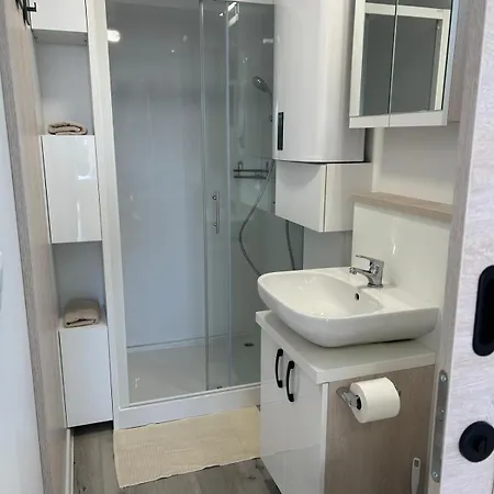 Hausboot Santa Lucia Novigrad - Floating Sea House Διαμέρισμα