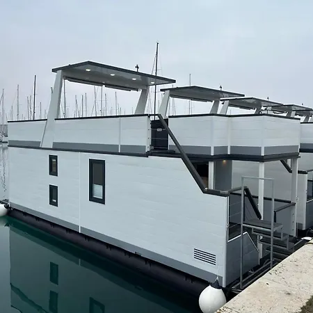 Hausboot Santa Lucia Novigrad - Floating Sea House 아파트 Novigrad Istria